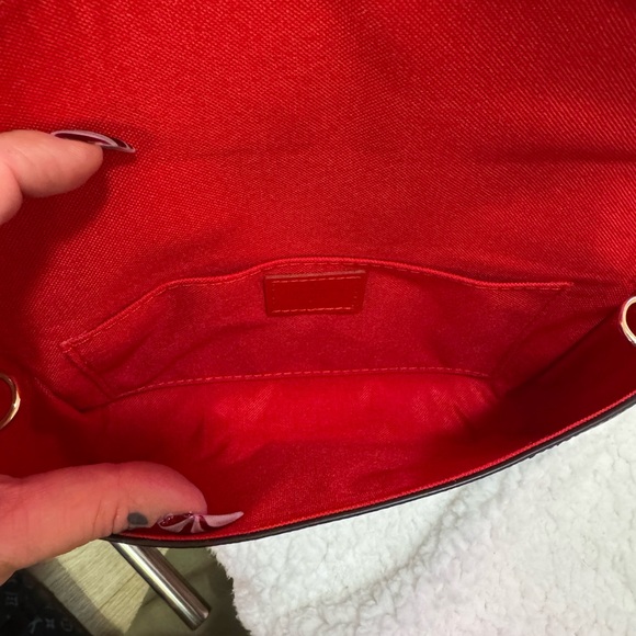 Sold - Picture 2 of 3